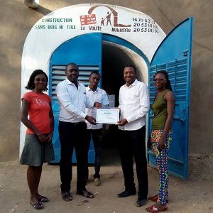 Remise du prix SIERO "Eco-habitat" 2017 à AVN-Burkina